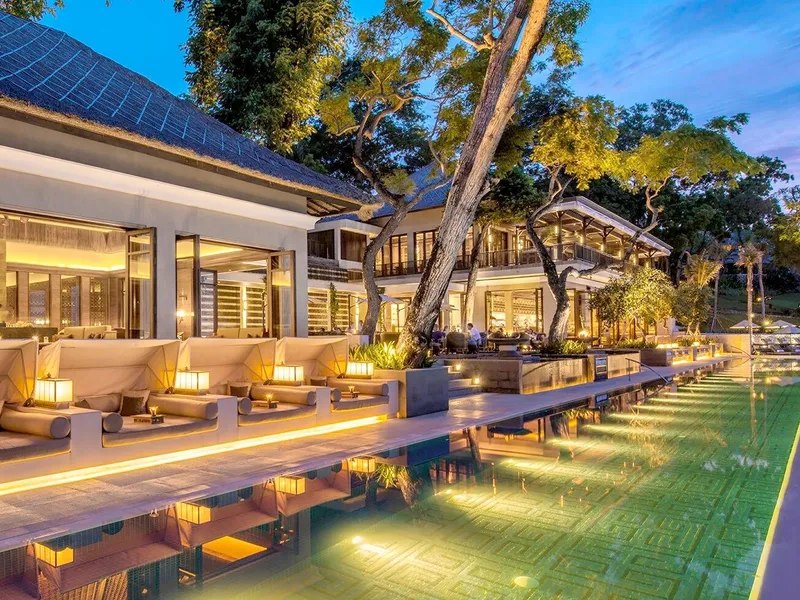 Sundara Beach Club Jimbaran — glamorous beachfront restaurant with sunset cocktails and infinity pool