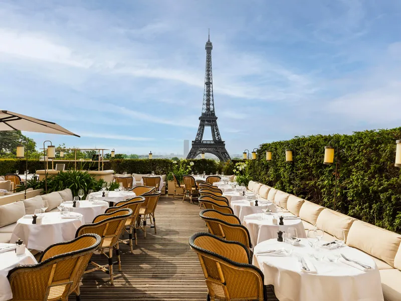 La Giraffe restaurant — terrace with panoramic view of the Eiffel Tower Paris