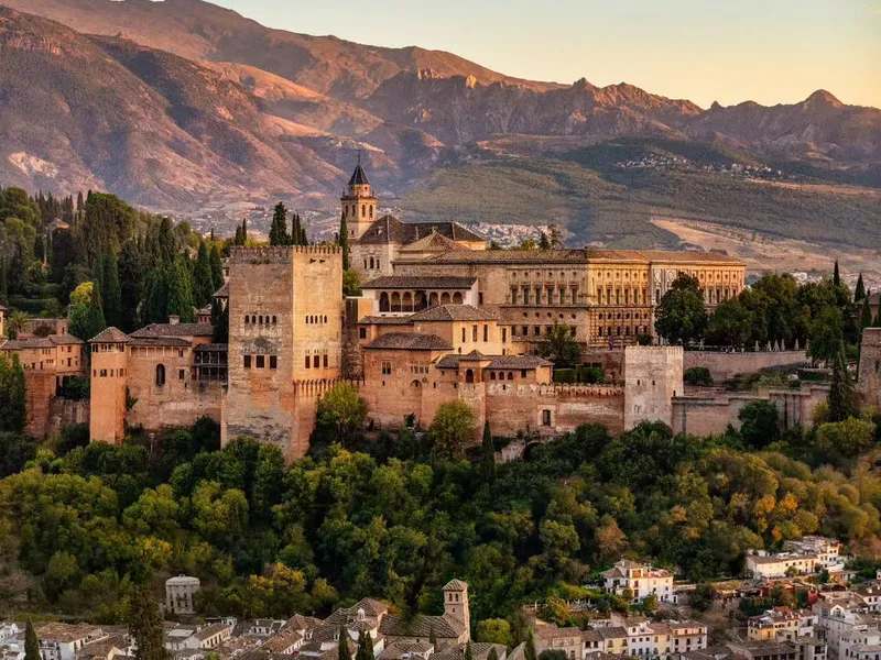 Private Alhambra Palace Tour Granada — exclusive guided tour of Moorish UNESCO masterpiece with private historian
